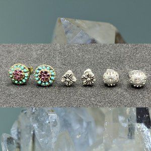 Bundle of 3 pairs of stud earrings